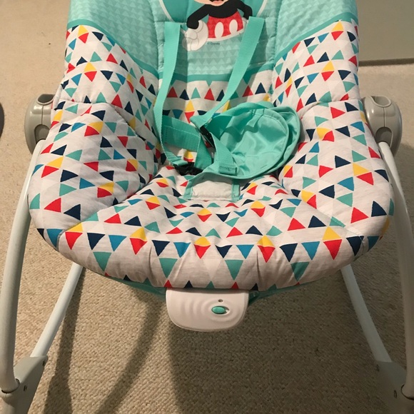 bouncer mickey mouse